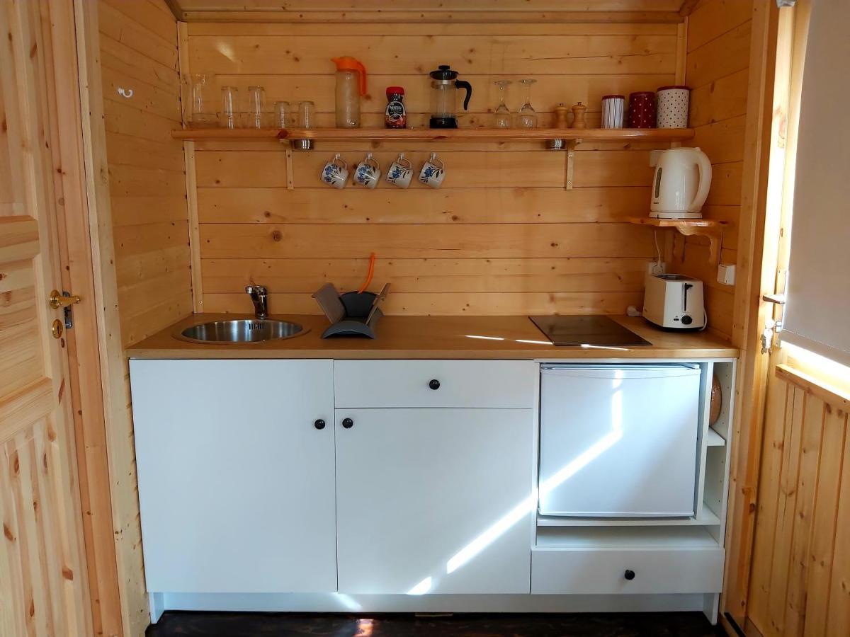 Bakkakot 3 Cozy Cabin In The Woods 阿克雷里 外观 照片