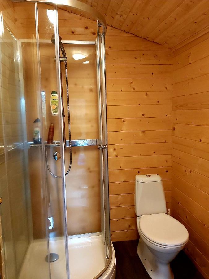 Bakkakot 3 Cozy Cabin In The Woods 阿克雷里 外观 照片